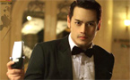 Thai pop star Pongsak 'Aof' Rattanaphong comes out